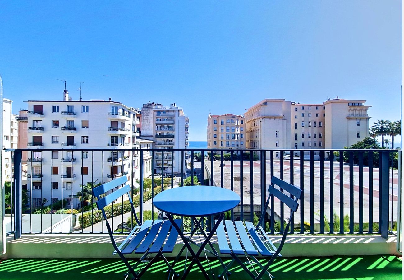 Studio in Nice - New! N&J - BALCON D'AZUR - By sea - Balcony