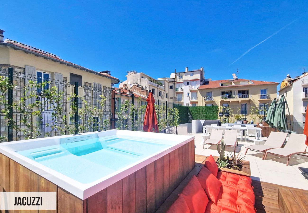 Apartment in Nice - New! N&J - JULIANNA ROOFTOP - Jacuzzi - Sauna