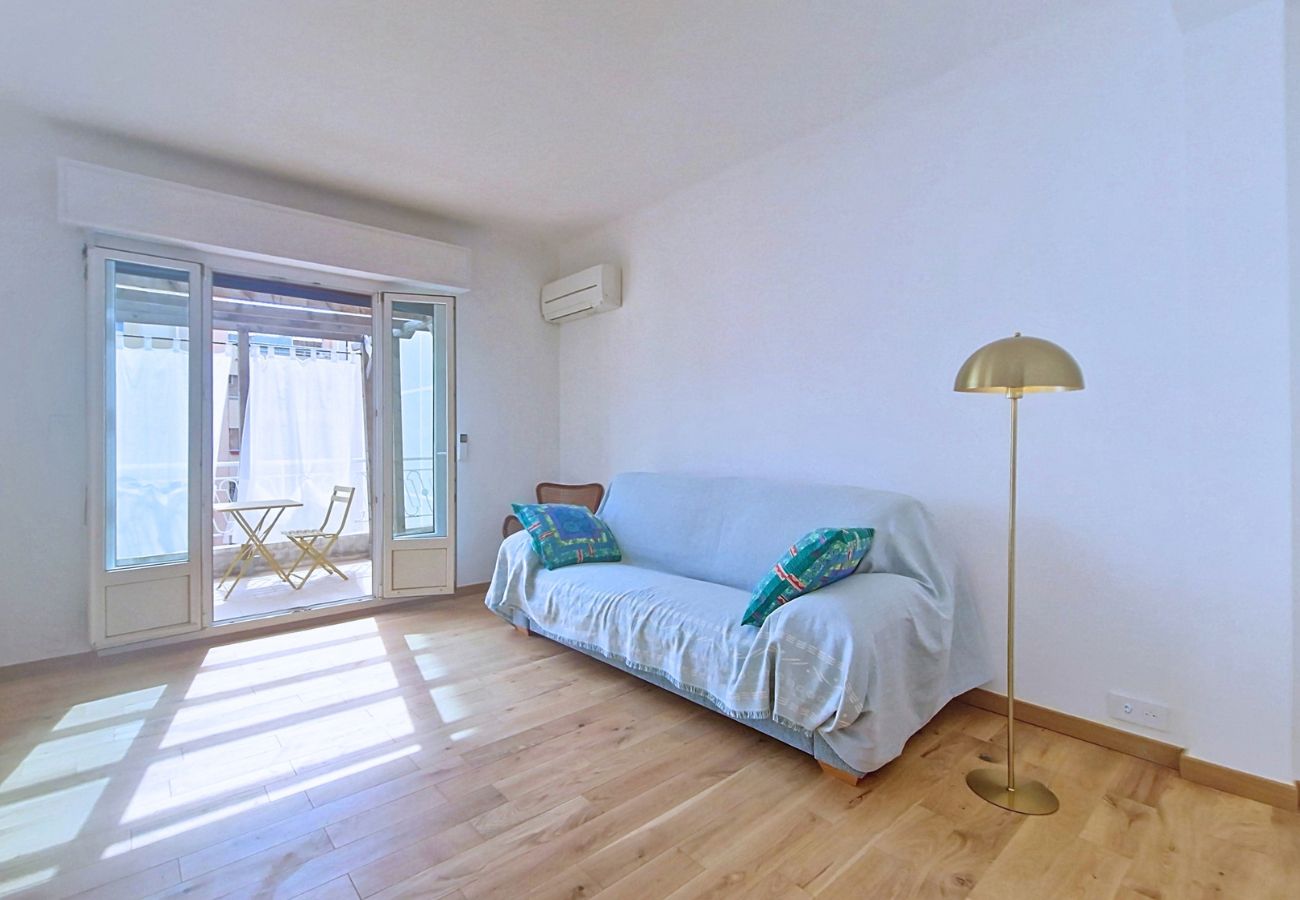 Apartment in Nice - ARTEA - CIVIL LEASE FROM 1 TO 11 MONTHS