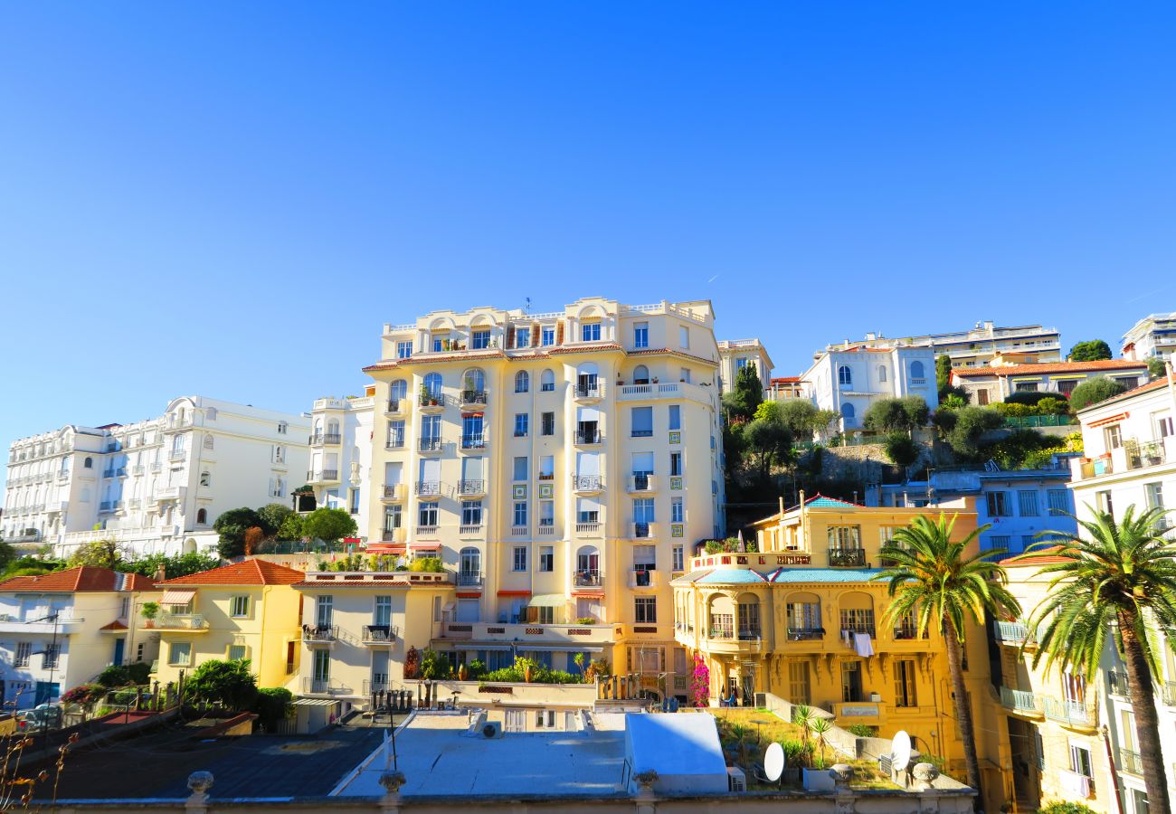 Appartement à Nice - N&J - PLAYA TERRACE - Central - Proche mer - Spacieux