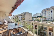 Appartement à Nice - 2100€/MOIS TOUT INCLUS - PLAYA...