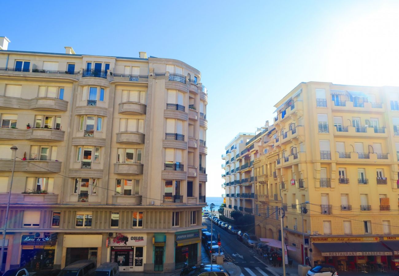 Appartement à Nice - N&J - CARDELINE TERRASSE - Très proche mer 