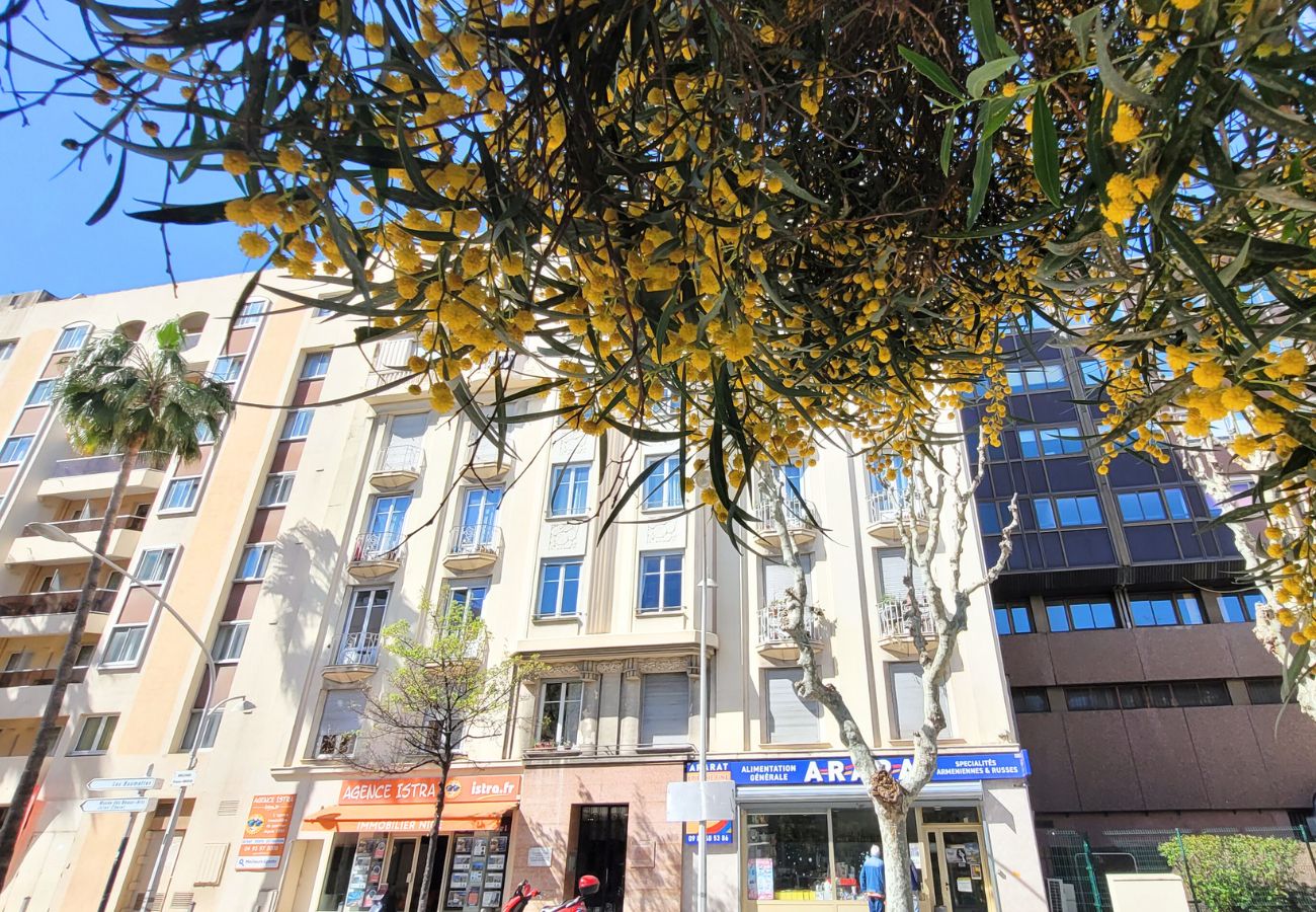 Appartement à Nice - N&J - NOE - Central - Proche mer - Spacieux