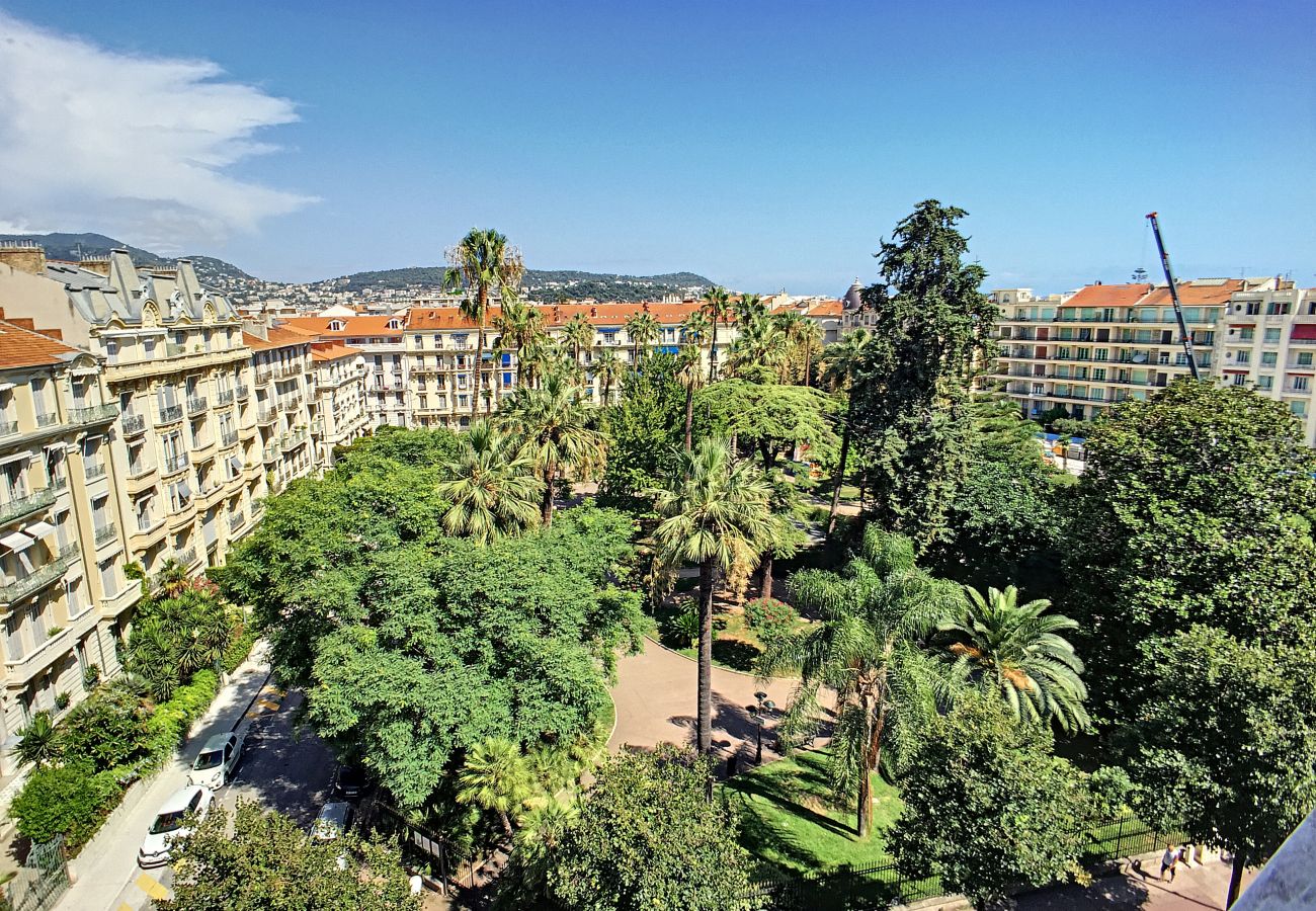 Appartement à Nice - N&J - PALACE ROTONDE - Proche mer - Dernier étage