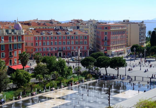 Appartement à Nice - N&J - CHAISE BLEUE - Central - Très proche mer