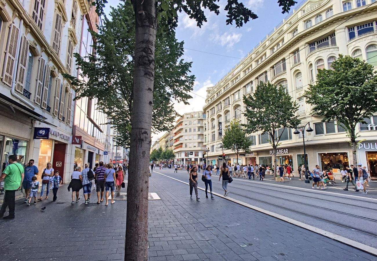 Appartement à Nice - N&J - CAESARS - Hyper centre - Avenue shopping