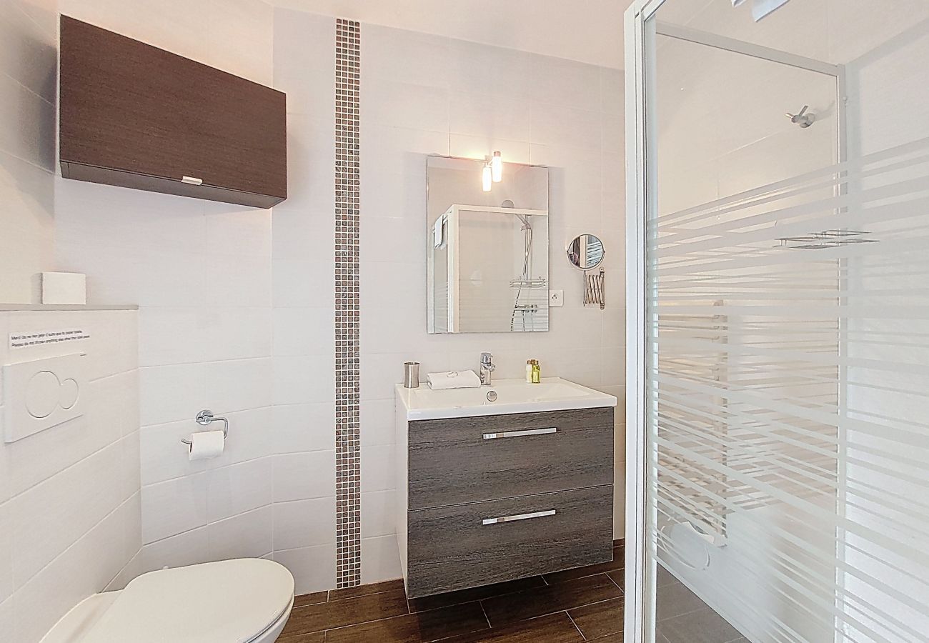 Appartement à Nice - N&J - DOLCE VITA MASTER - Hyper centre - Spacieux