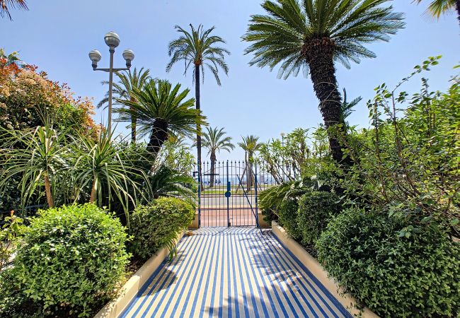 Appartement à Nice - N&J - HORIZON PROMENADE - Central - Face mer