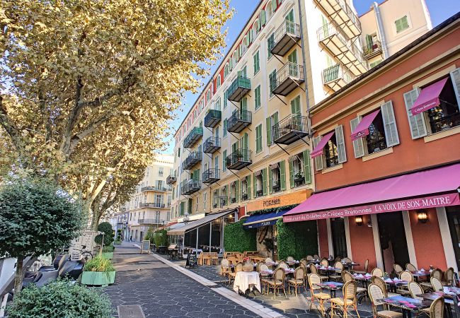 Studio à Nice - N&J - GRIMALDI PLAZA - Proche plage - Hyper-centre Studio à Nice - N&J - GRIMALDI PLAZA - Proche plage - Hyper-centre