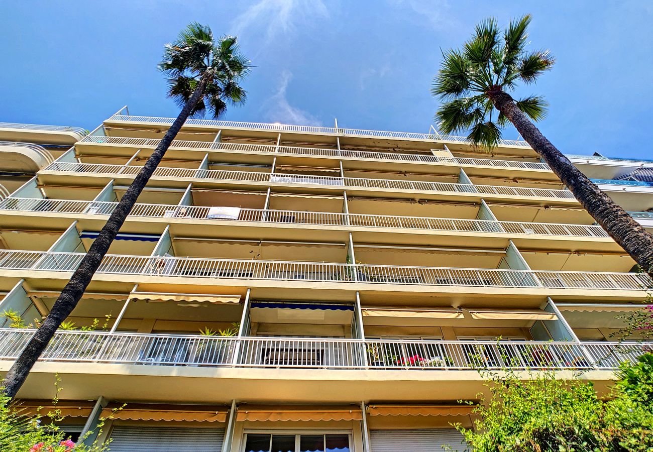 Appartement à Nice - N&J - OCEAN PROMENADE - Terrasse avec vue mer