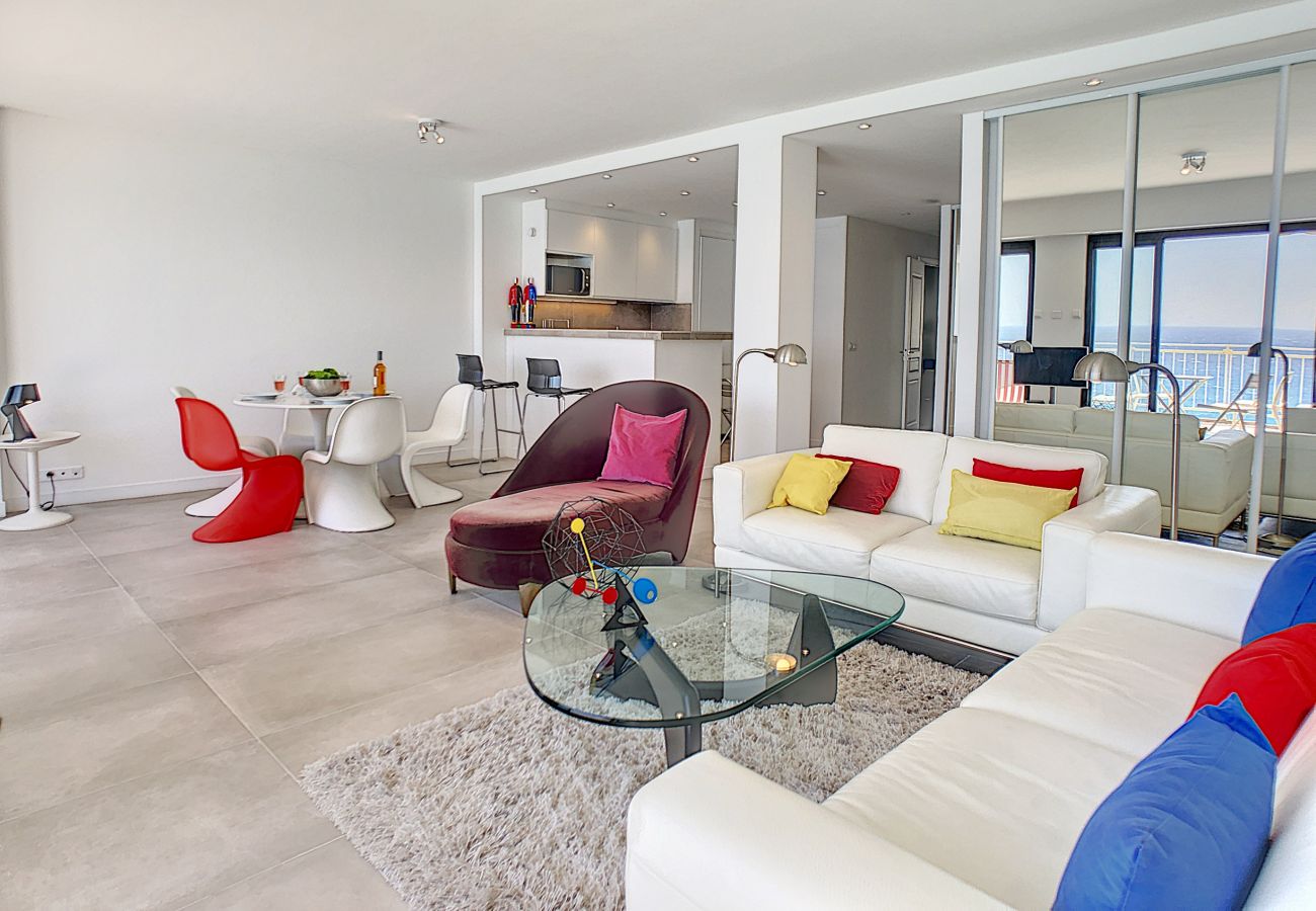 Appartement à Nice - N&J  - PARADISE PROMENADE - Terrasse 20m² avec vue mer - Dernier étage