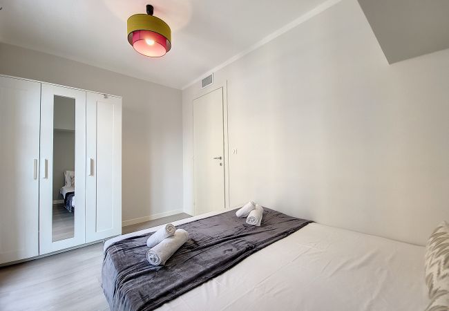 Appartement à Nice - N&J - LE SALEYA - Vieille Ville - Très proche mer Appartement à Nice - N&J - LE SALEYA - Vieille Ville - Très proche mer