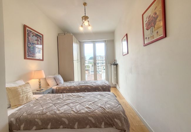 Appartement à Nice - SAN DIEGO - BAIL MOBILITE ENTRE 1 ET 10 MOIS Appartement à Nice - SAN DIEGO - BAIL MOBILITE ENTRE 1 ET 10 MOIS