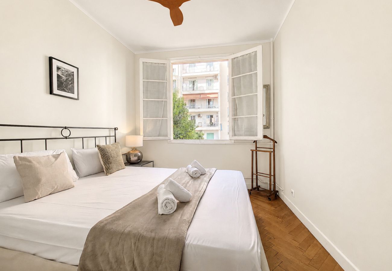 Appartement à Nice -  N&J  - PANTAI - Central - Proche mer - Balcon