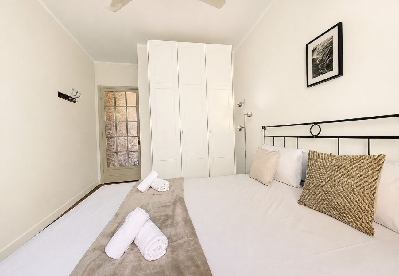 Appartement à Nice -  N&J  - PANTAI - Central - Proche mer - Balcon