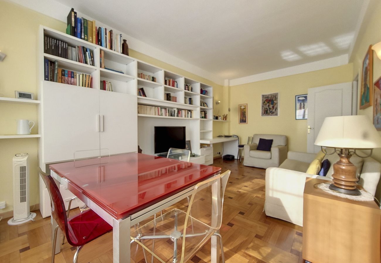 Appartement à Nice - MASSENET - BAIL MOBILITE ENTRE 1 ET 3 MOIS