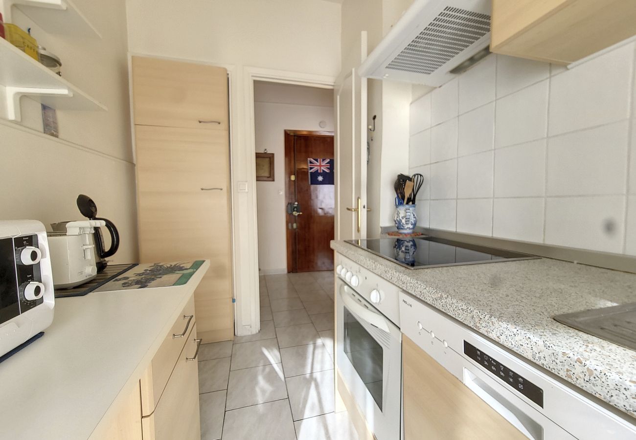 Appartement à Nice - MASSENET - BAIL MOBILITE ENTRE 1 ET 3 MOIS