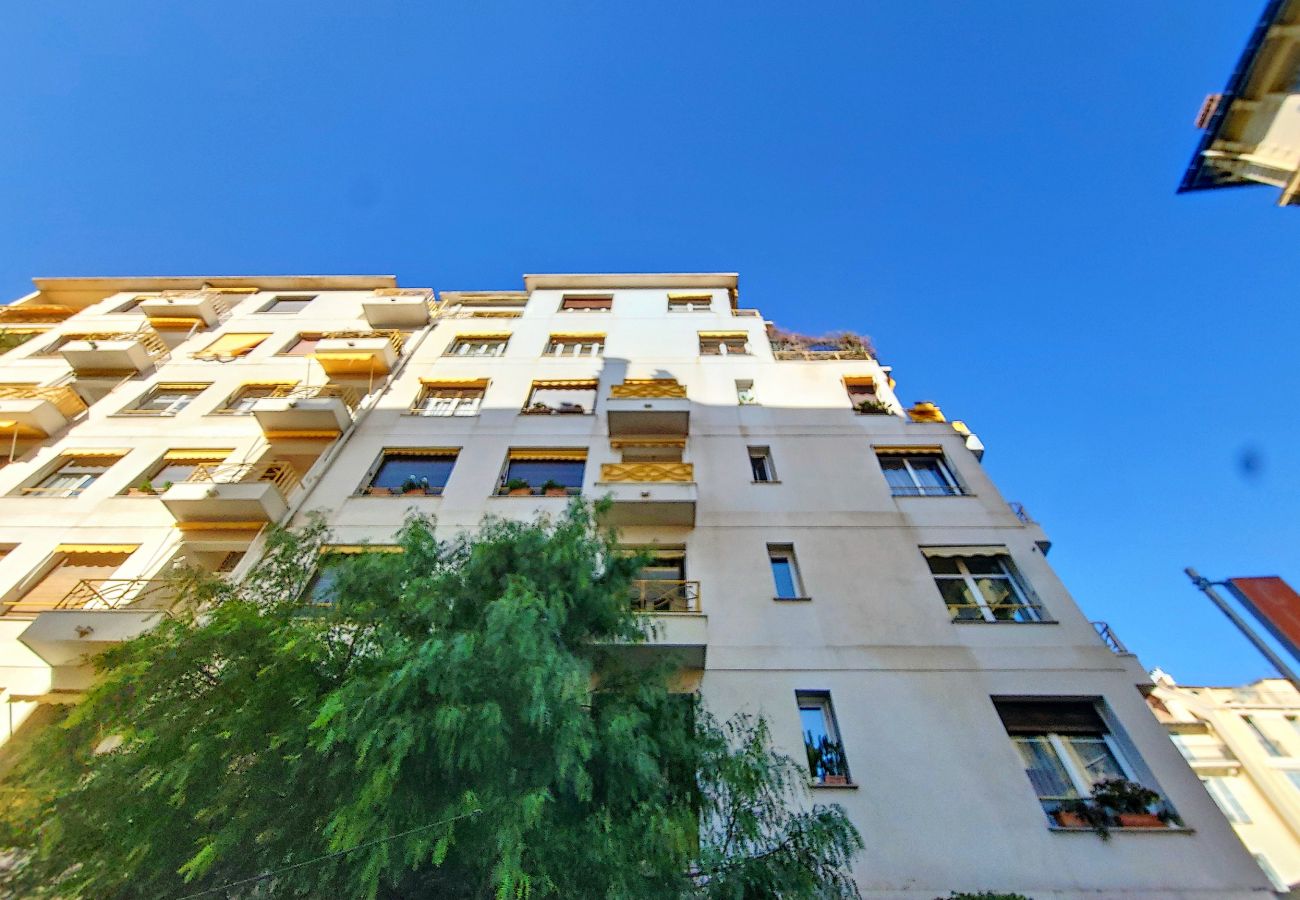 Appartement à Nice - MASSENET - BAIL MOBILITE ENTRE 1 ET 3 MOIS