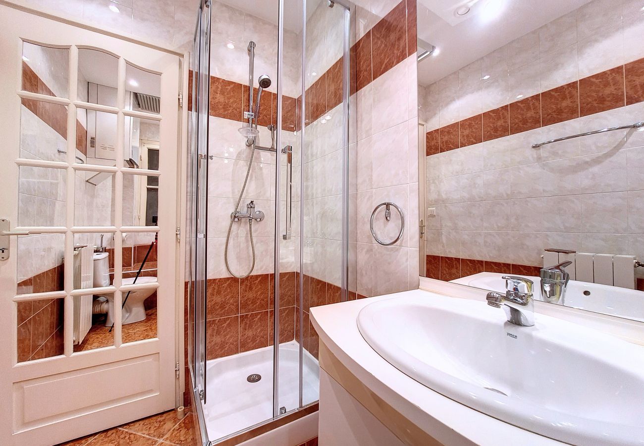 Appartement à Nice - N&J - FRENCHY - Central - Proche mer