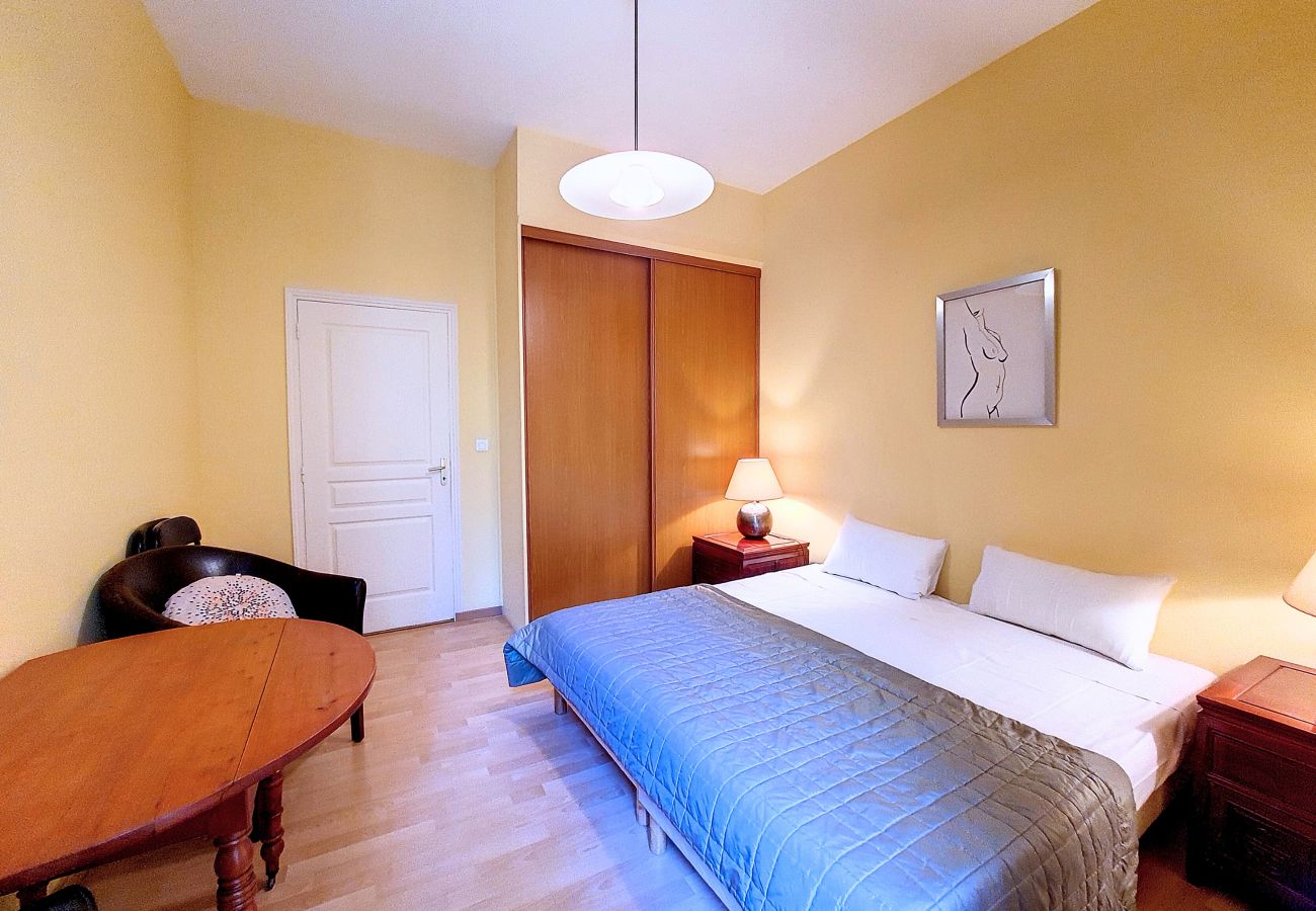 Appartement à Nice - N&J - FRENCHY - Central - Proche mer