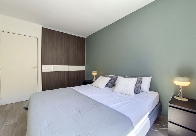 Appartement à Nice - N&J - PORT BARLA - Terrasse -  Appartement à Nice - N&J - PORT BARLA - Terrasse -