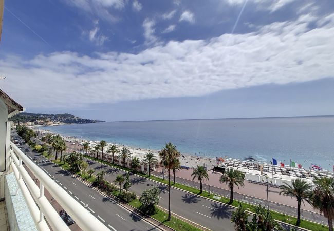Appartement à Nice - N&J - MEDITERRANEE PROMENADE- Vue Mer - Etage élevé Appartement à Nice - N&J - MEDITERRANEE PROMENADE- Vue Mer - Etage élevé
