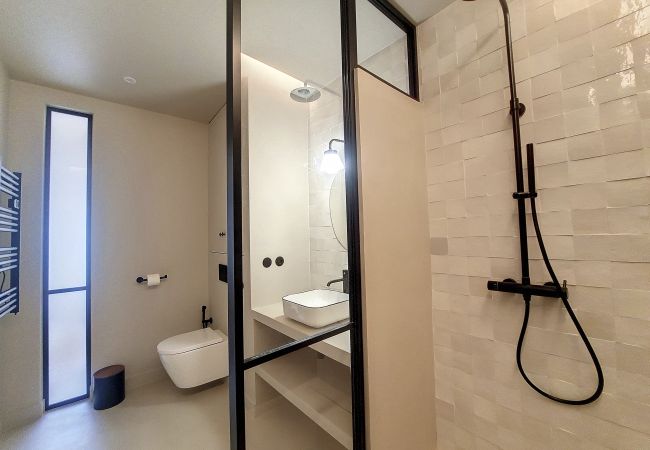 Appartement à Nice - N&J - RIVIERA  - Centre - Proche Mer  Appartement à Nice - N&J - RIVIERA  - Centre - Proche Mer
