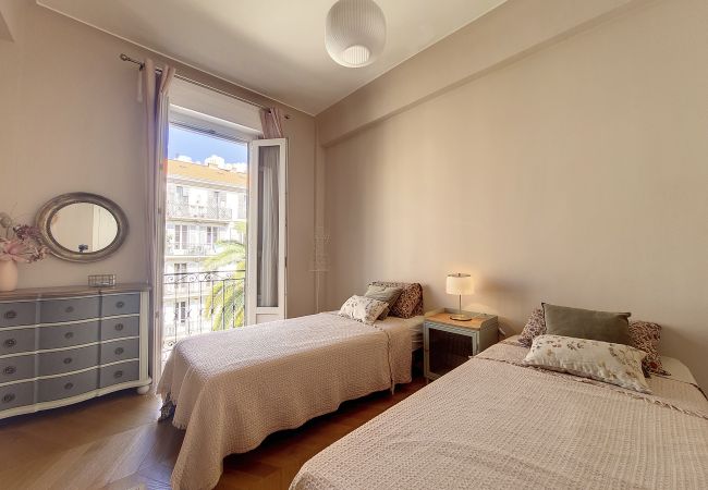 Appartement à Nice - Nouveau! N&J - BELLE EPOQUE - Central