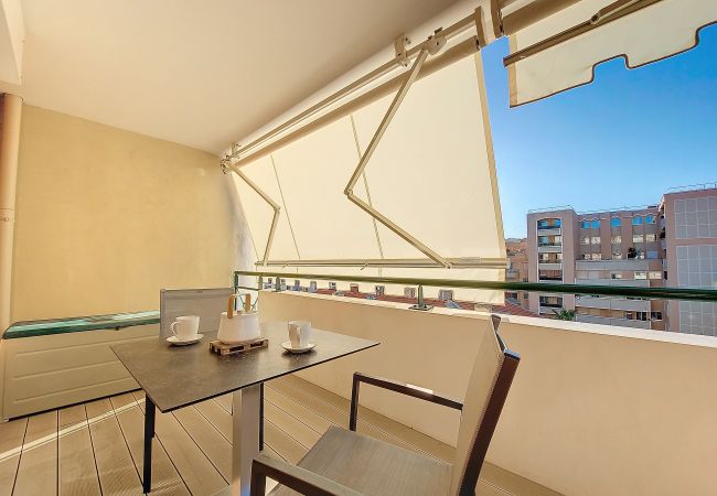 Appartement à Nice - Nouveau! N&J  - PERLE DOREE - Terrasse - Design 