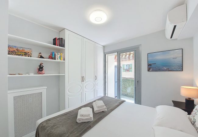 Appartement à Nice - N&J  - AZUR ESCAPE - Terrasse - Centre Appartement à Nice - N&J  - AZUR ESCAPE - Terrasse - Centre