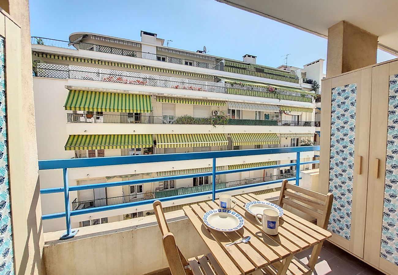 Appartement à Nice - N&J  - ETOILE DE MER - 2 Balcons - Central
