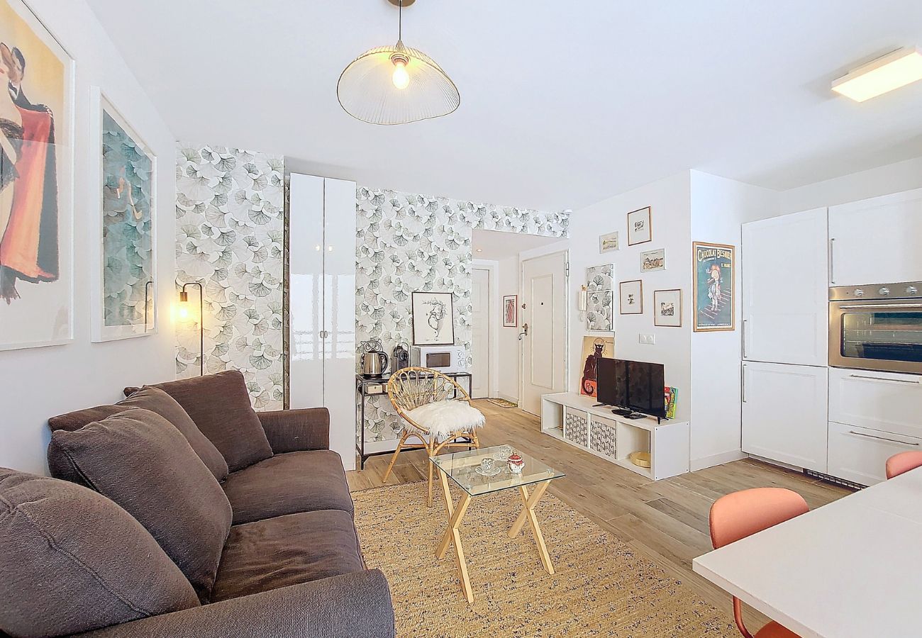 Appartement à Nice - N&J  - ETOILE DE MER - 2 Balcons - Central