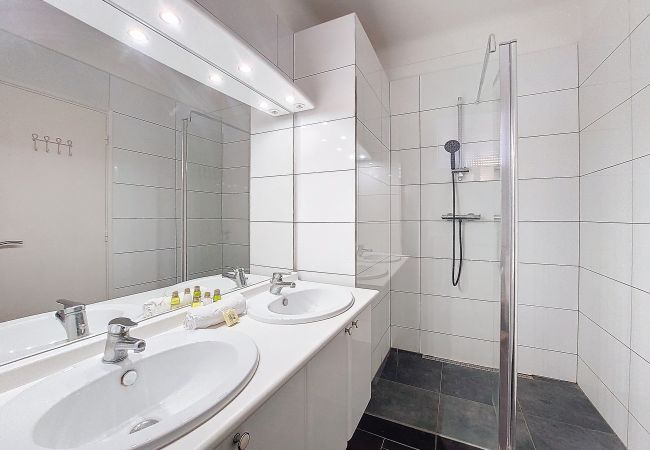 Appartement à Nice - N&J  - MELODIE DU SUD - Centre - Proche mer Appartement à Nice - N&J  - MELODIE DU SUD - Centre - Proche mer