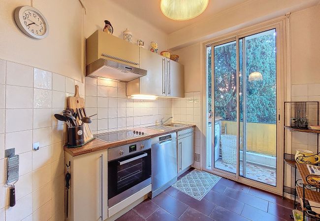 Appartement à Nice - N&J  - MELODIE DU SUD - Centre - Proche mer Appartement à Nice - N&J  - MELODIE DU SUD - Centre - Proche mer