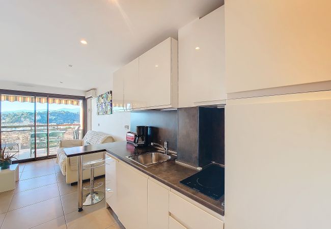 Appartement à Nice - N&J  - PANORAMA AZUR - Vue Mer - Parking Appartement à Nice - N&J  - PANORAMA AZUR - Vue Mer - Parking