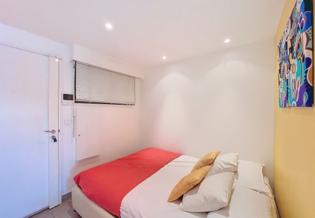 Appartement à Nice - N&J  - PANORAMA AZUR - Vue Mer - Parking Appartement à Nice - N&J  - PANORAMA AZUR - Vue Mer - Parking