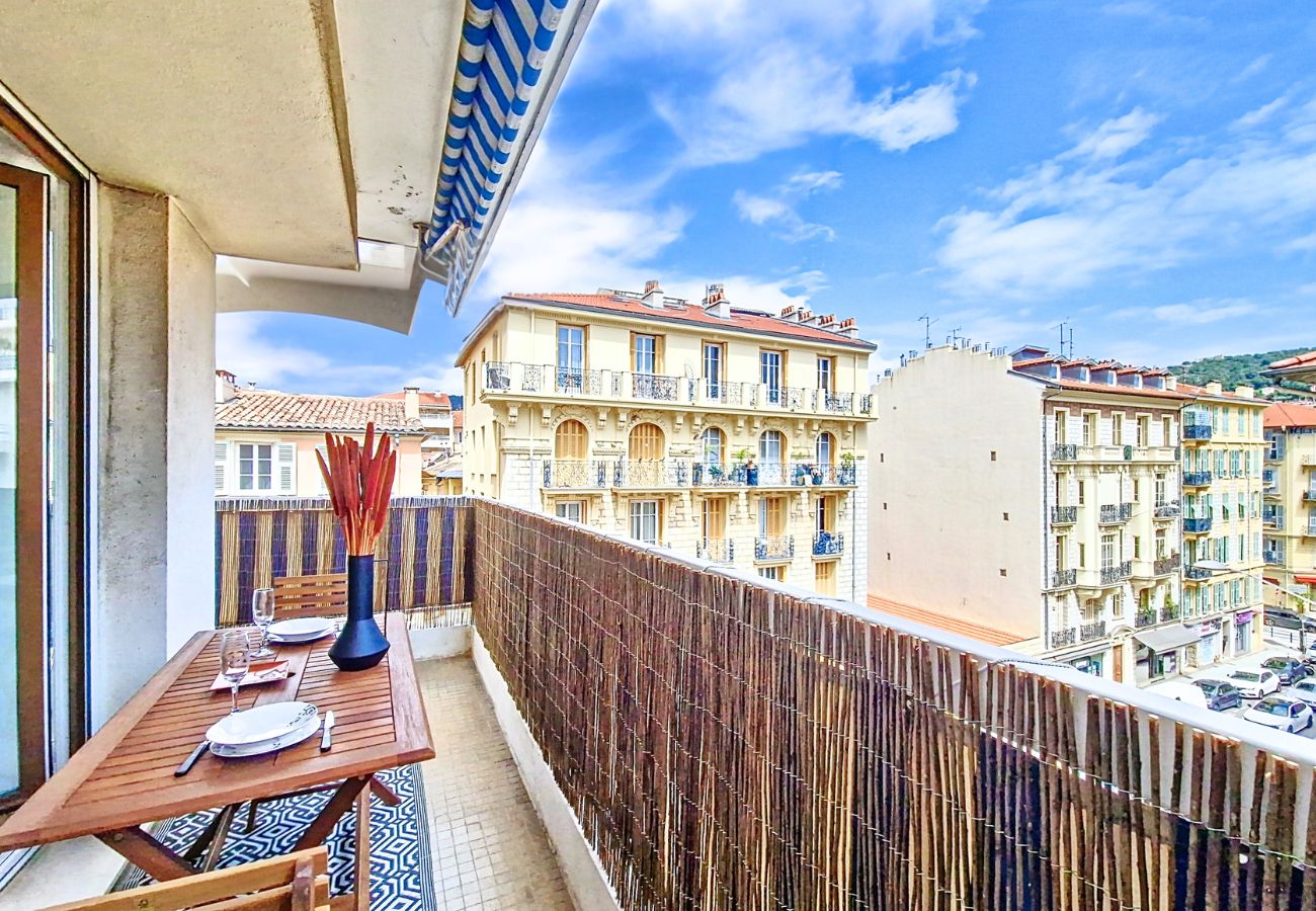 Appartement à Nice - Nouveau! N&J  - TROPI AZUR - Terrasse - Place du Pin