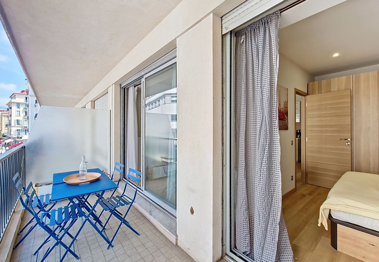 Appartement à Nice - Nouveau! N&J  - MAYA TERRASSE - Centre - Terrasse