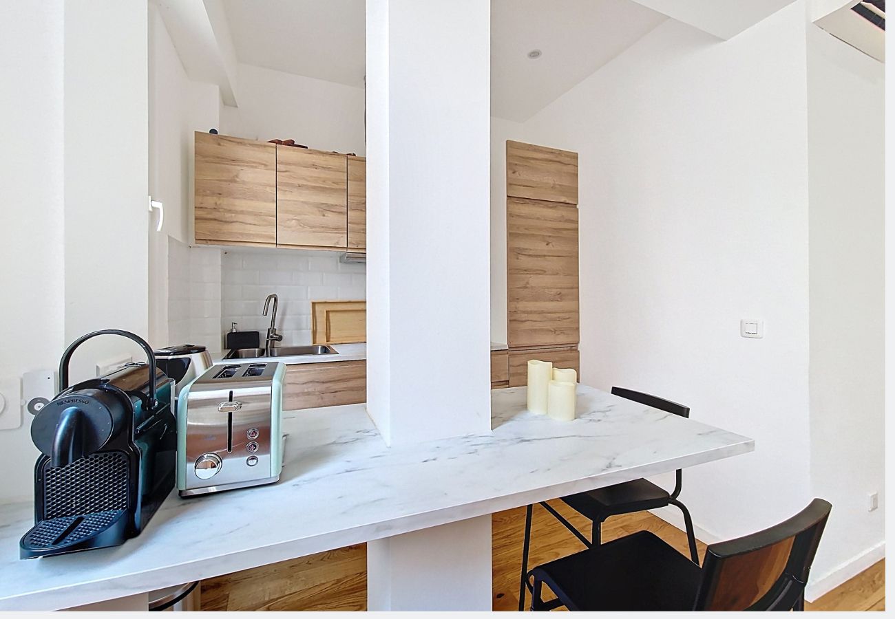 Appartement à Nice - N&J - GOLDEN SQUARE- Central, proche mer