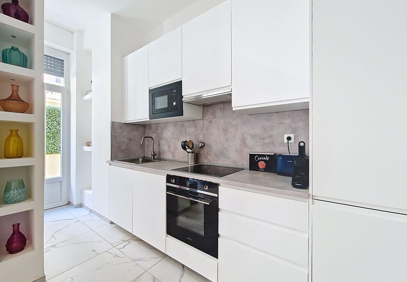 Appartement à Nice - NOUVEAU! N&J - OASIS  - Terrasse - Central