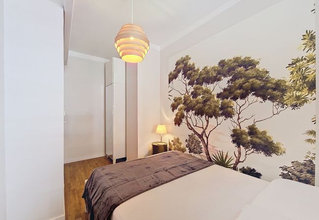 Appartement à Nice - NOUVEAU! N&J - PROMENADE DU SUD - Vue mer Appartement à Nice - NOUVEAU! N&J - PROMENADE DU SUD - Vue mer