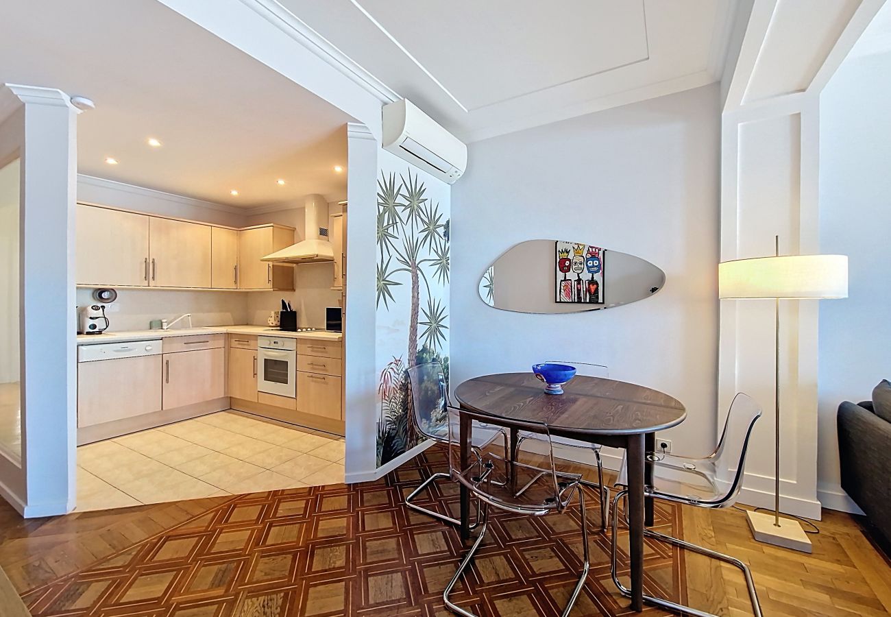 Appartement à Nice - NOUVEAU! N&J - PROMENADE DU SUD - Vue mer