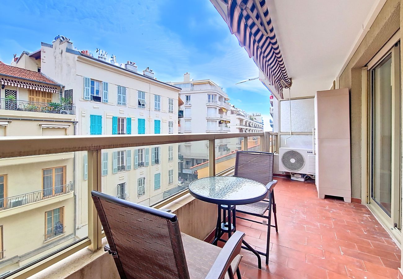 Appartement à Nice - NOUVEAU! N&J - LE SAGITTAIRE - Terrasse proche mer