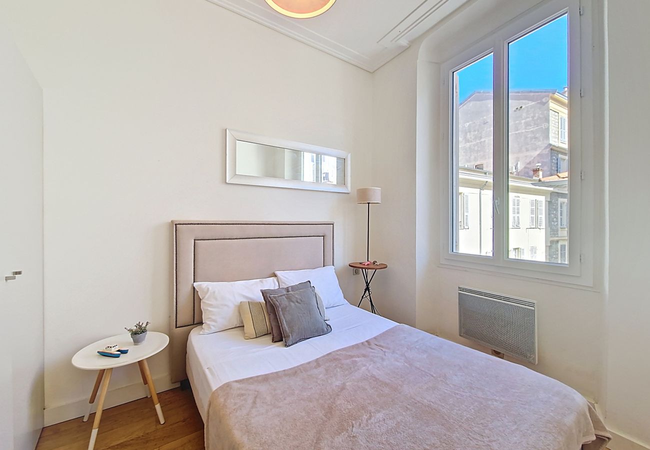 Appartement à Nice - LA CASA NISSA – BAIL MOBILITE ENTRE 1 ET 10 MOIS