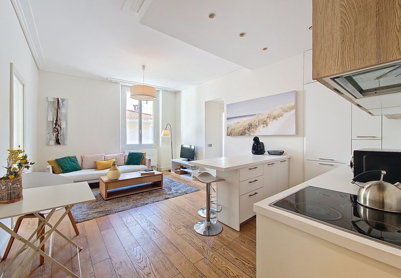 Appartement à Nice - LA CASA NISSA – BAIL MOBILITE ENTRE 1 ET 10 MOIS