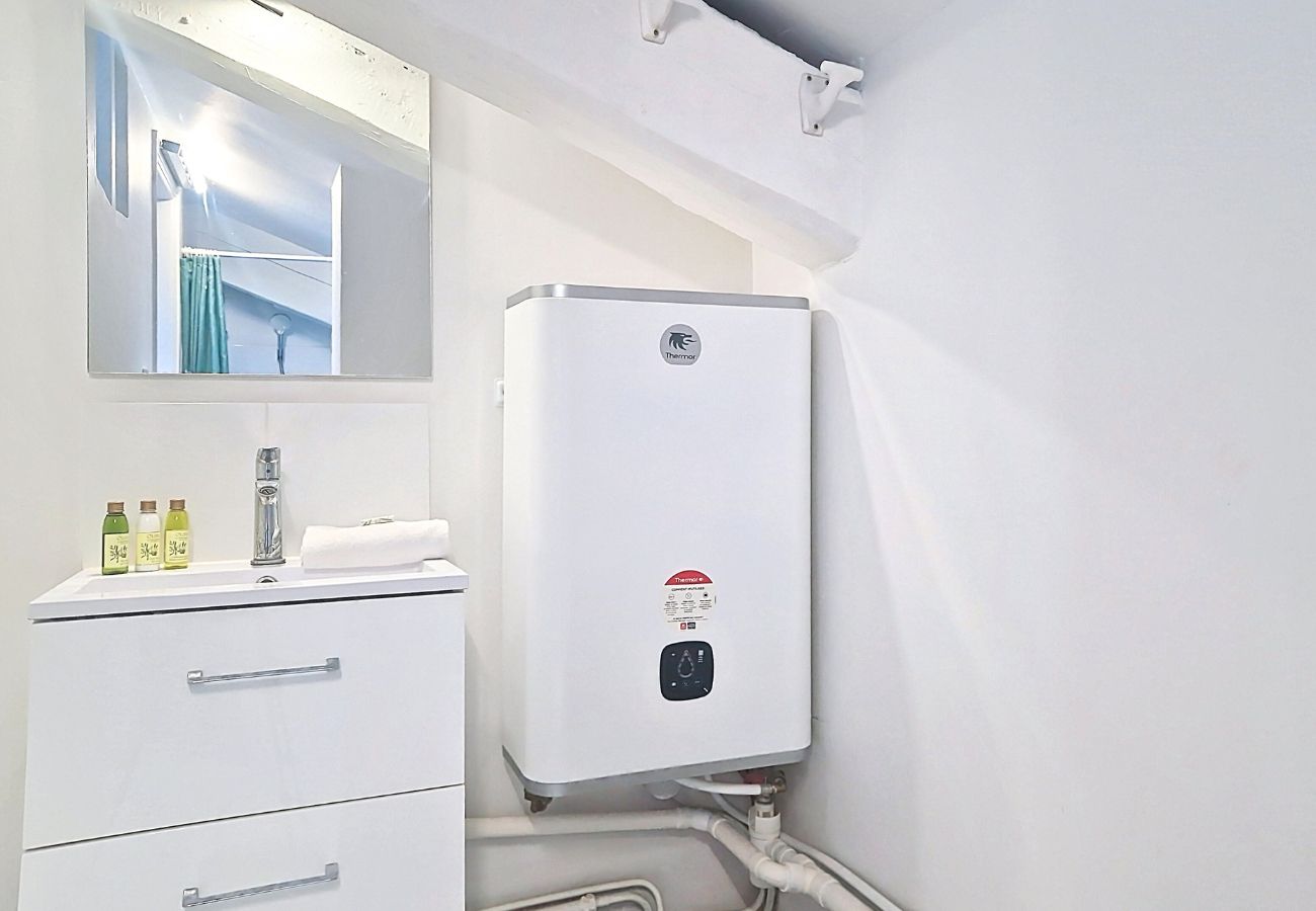 Appartement à Nice - Nouveau! N&J  - L'ESCURIAL - Central