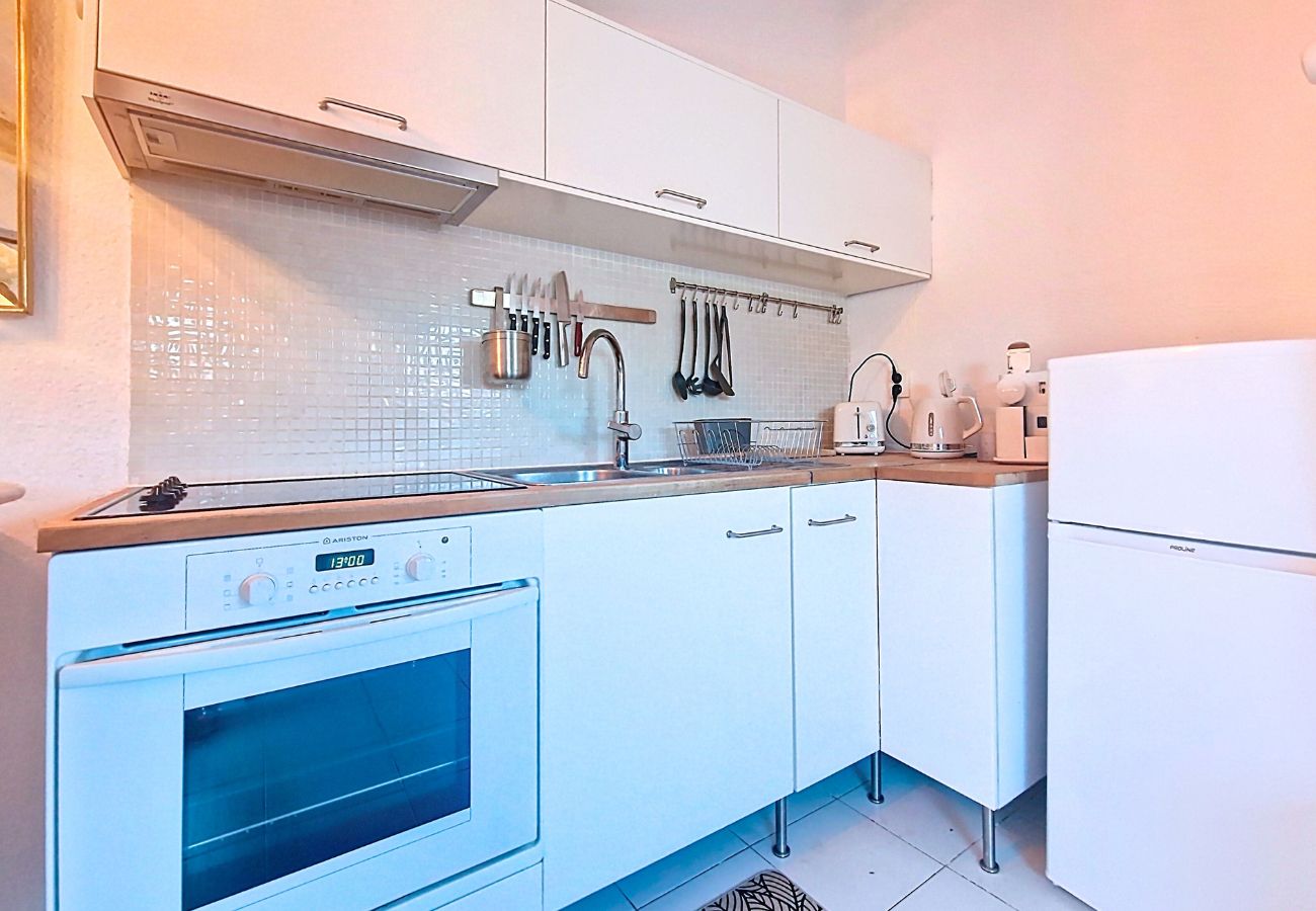 Appartement à Nice - Nouveau! N&J  - L'ESCURIAL - Central