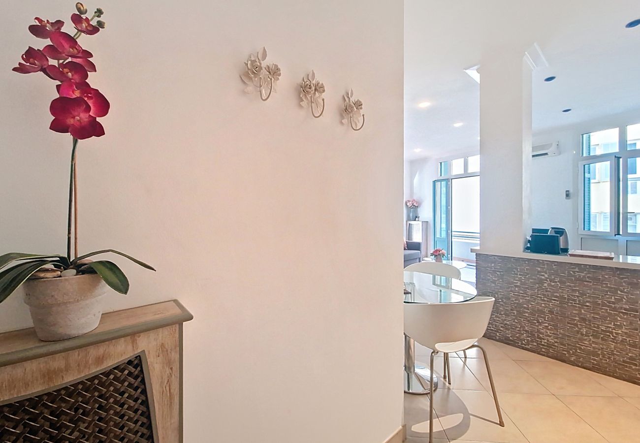 Appartement à Nice - NORMANDIE - BAIL MOBILITE DE 1 A 10 MOIS