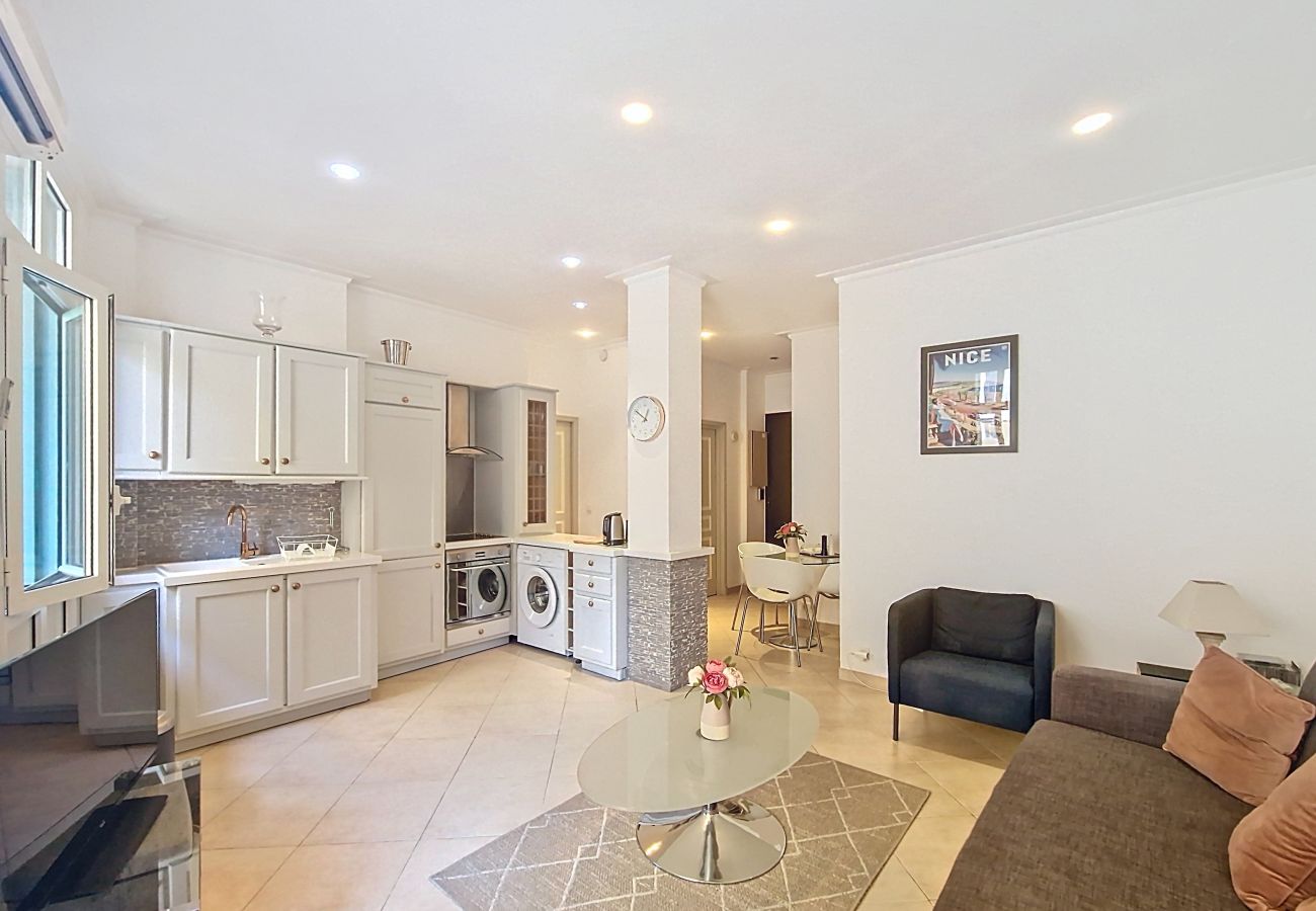 Appartement à Nice - NORMANDIE - BAIL MOBILITE DE 1 A 10 MOIS