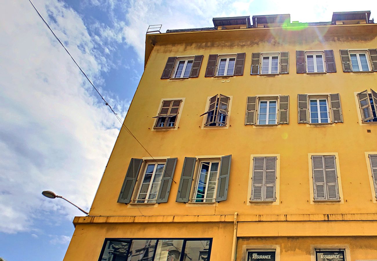 Appartement à Nice - ALBERT 1er - BAIL MOBILITE ENTRE 1 ET 10 MOIS